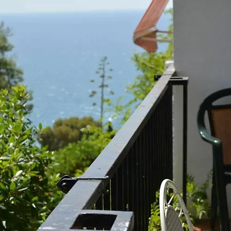 Cala Llevado 2 Apartment *
